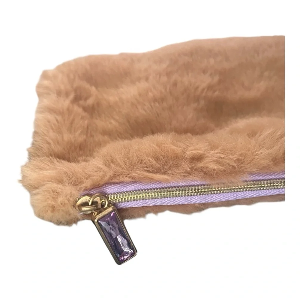 NWOT Ipsy Glam Bag tan faux fur makeup bag zipper 7 x 5